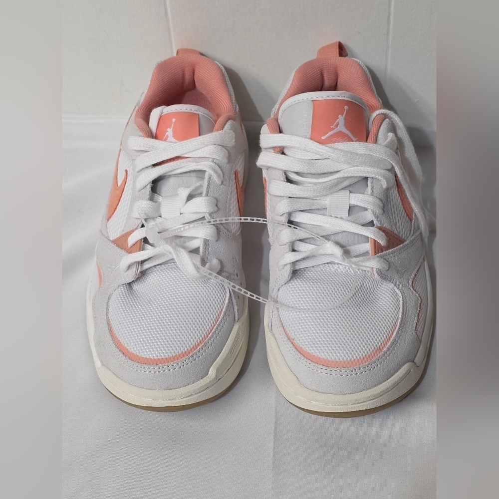 Nike Jordan CMFT Era Womens Size 7 Light Madder Root Colorway Low Profile Shoe - Picture 8 of 9